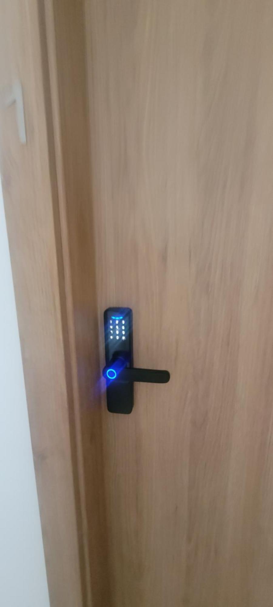 Csaladi Kikoeto Apartman 久洛 外观 照片